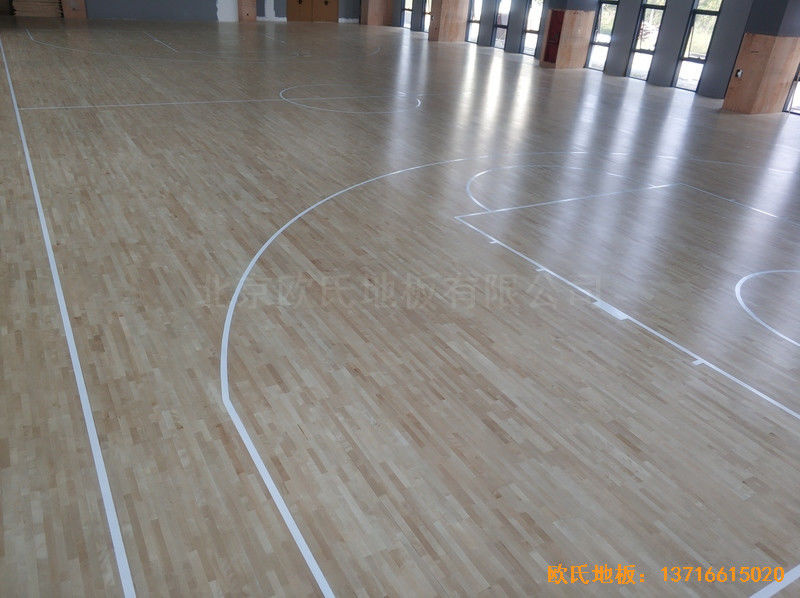 江蘇鹽城金風科技籃球館體育木地板安裝案例4
