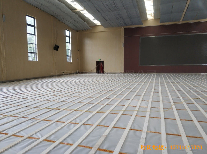 鄭州四中體育館運動地板施工案例1