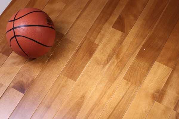 北京歐氏運動木地板生產(chǎn)廠家對木地板厚度有要求