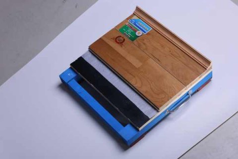 廠家運動木地板的面板工藝處理