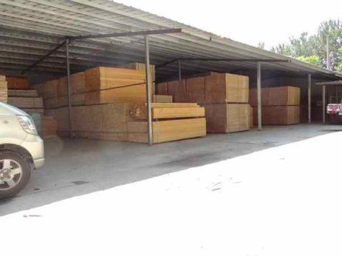 中美貿易戰持續,北美原材進口災難