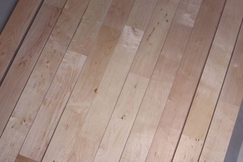 運動木地板有異響，原來是這樣