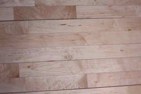 選購運(yùn)動(dòng)木地板有哪些技巧