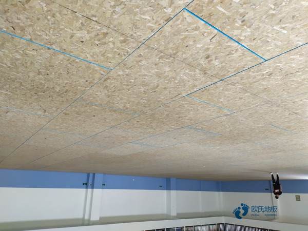 承接運(yùn)動(dòng)場(chǎng)地地板