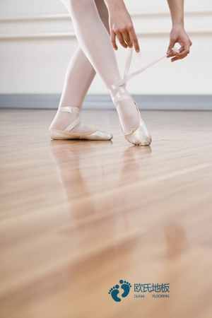 實木體育場地木地板安裝公司