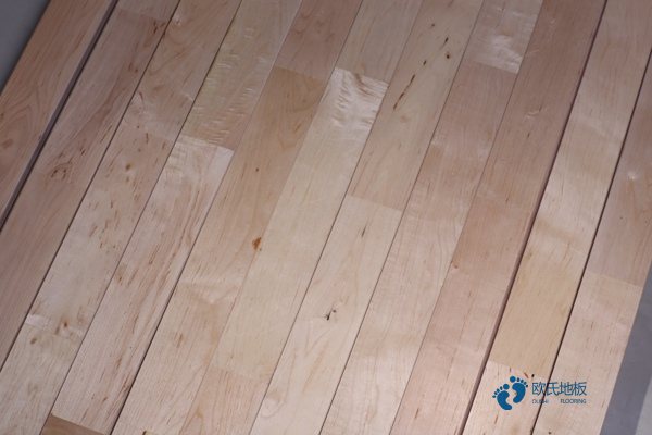 楓樺木體育館地板環(huán)保