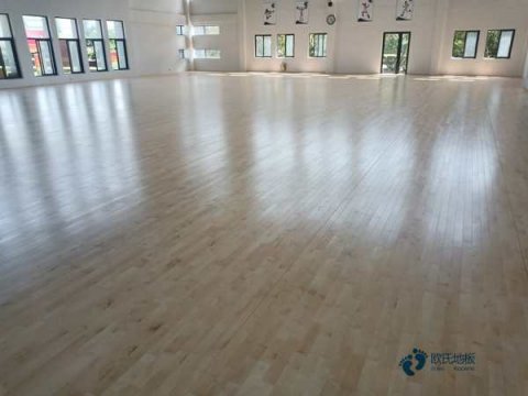 體育運(yùn)動木地板批發(fā)