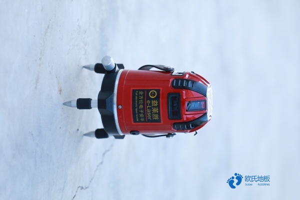 柞木運(yùn)動籃球木地板多少錢能下來