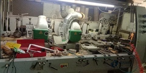 中學籃球運動木地板施工步驟