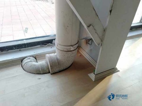 體育木地板價格差異