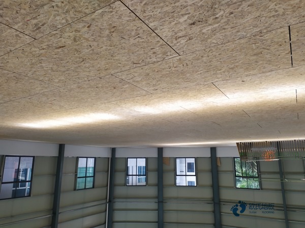 國產(chǎn)運(yùn)動(dòng)籃球木地板施工價(jià)格