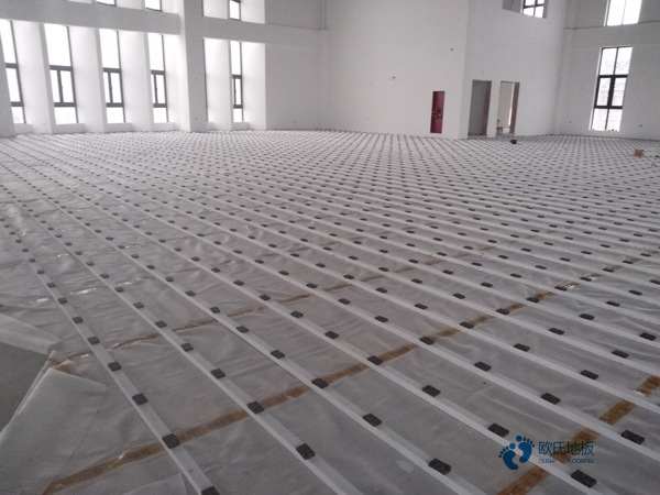 體育木地板翻新防滑價格多少1